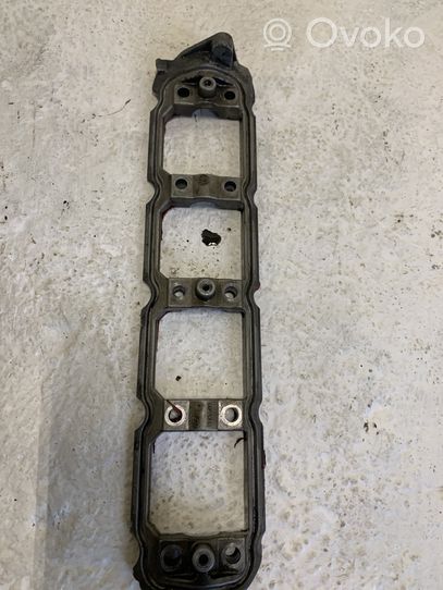 Renault Megane II Supporto dell’albero a camme 035931