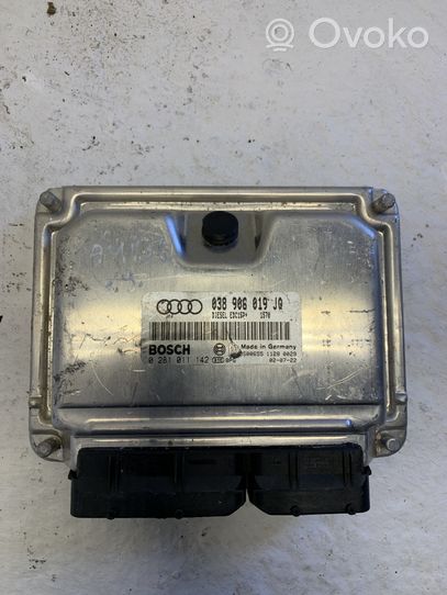 Audi A4 S4 B6 8E 8H Variklio valdymo blokas 038906019JQ