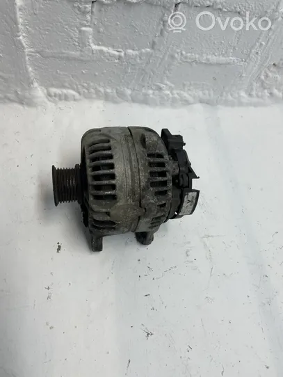 Renault Master II Generatore/alternatore 