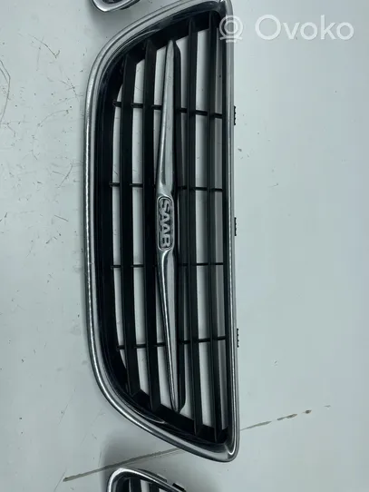 Saab 9-3 Ver2 Grille calandre supérieure de pare-chocs avant 12787224