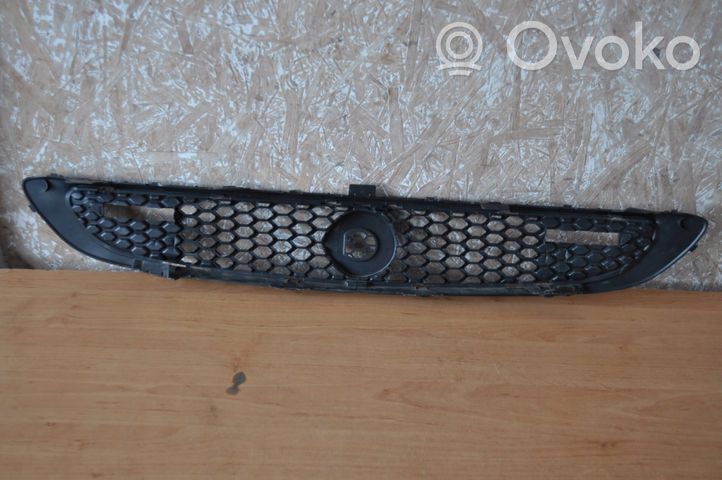 Smart ForTwo II Grille calandre supérieure de pare-chocs avant 