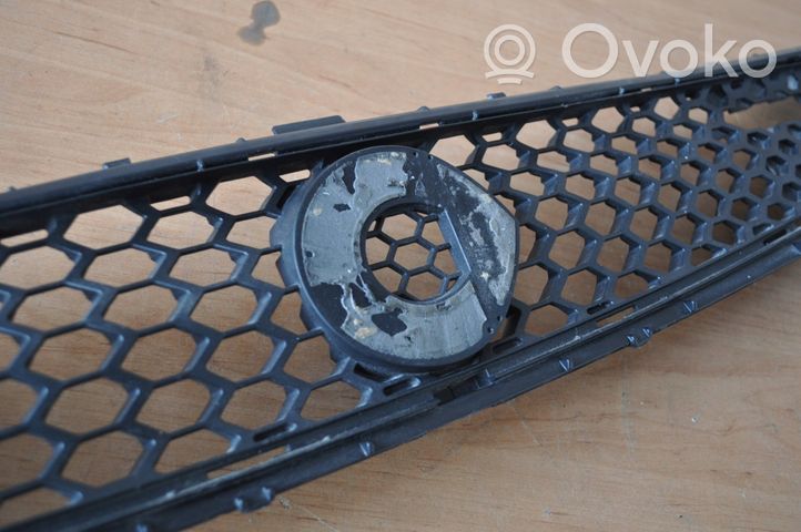 Smart ForTwo II Grille calandre supérieure de pare-chocs avant 