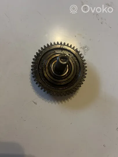 BMW 5 G30 G31 Timing chain sprocket 