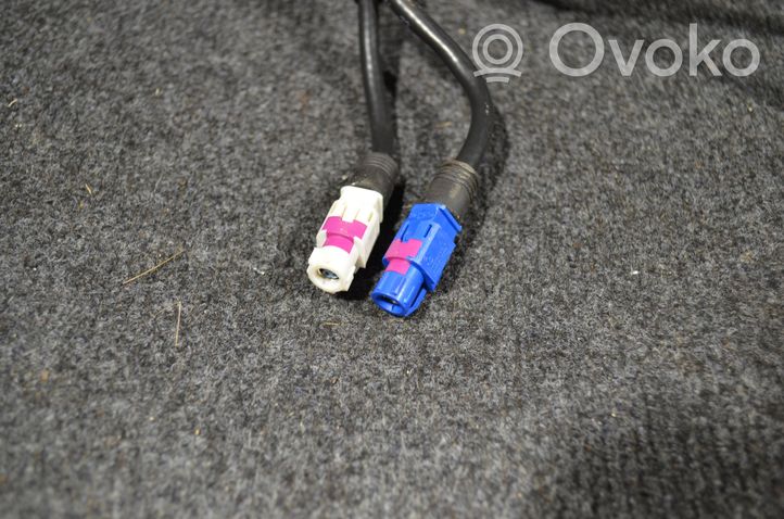 BMW 5 G30 G31 Connecteur/prise USB 6820318