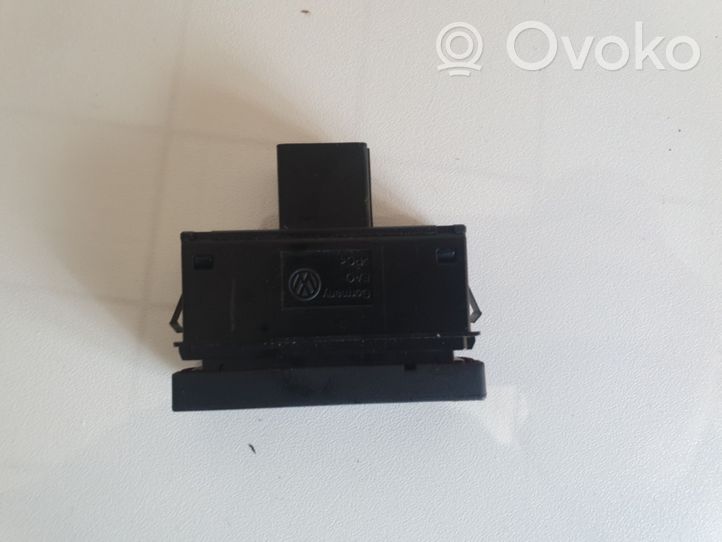 Volkswagen PASSAT B7 Interruttore luci di emergenza 3AA9535091QB