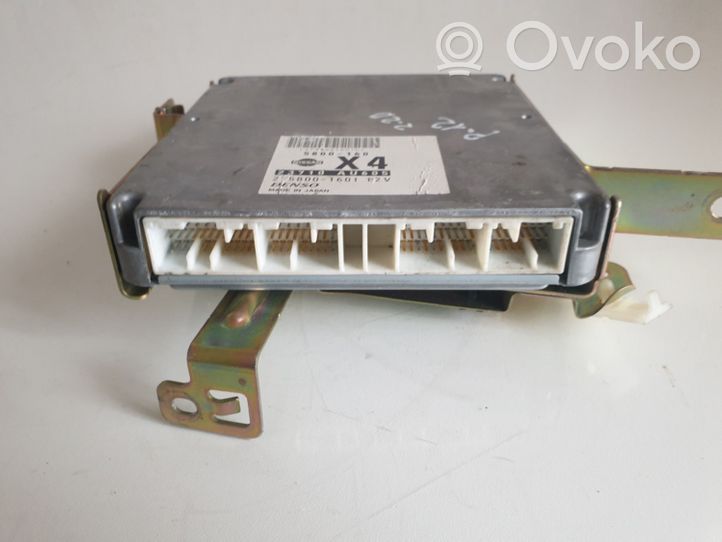 Nissan Primera Calculateur moteur ECU 23710AU605