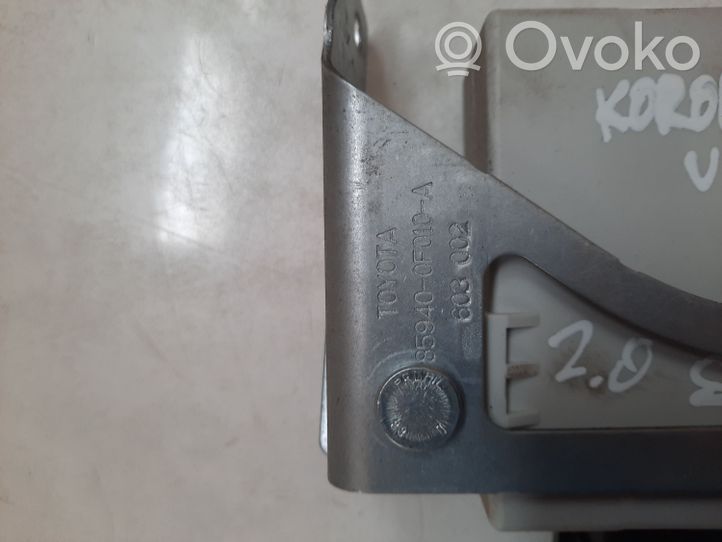 Toyota Corolla Verso E121 Unidad de control/módulo de la puerta 897410F010