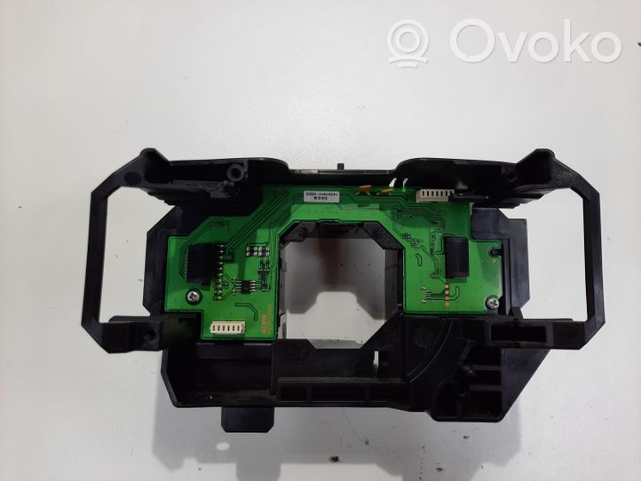 Volvo V40 Autres commutateurs / boutons / leviers 31343021