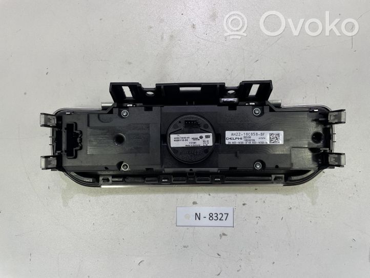 Land Rover Discovery 4 - LR4 Zestaw przełączników i przycisków AH2218C858BF