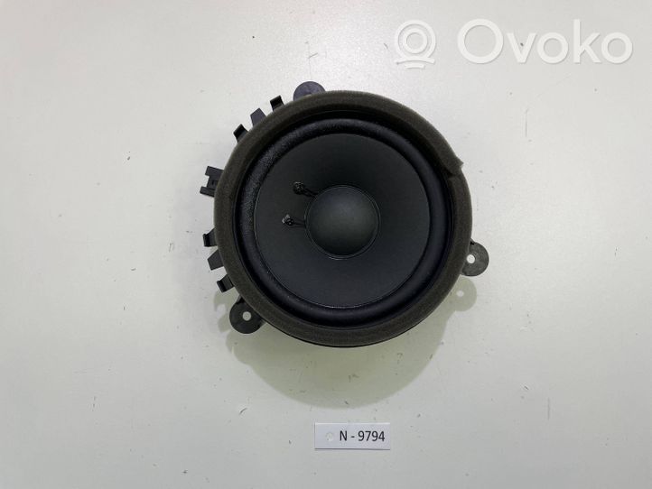 Volvo XC60 Enceinte de porte arrière 30657445