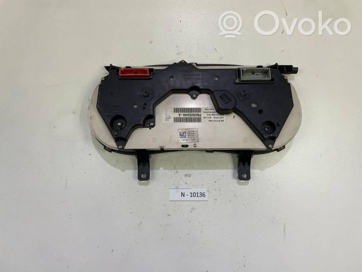 Opel Vivaro Спидометр (приборный щиток) P8200252449A