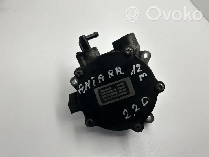 Opel Antara Pompe à vide 25183189