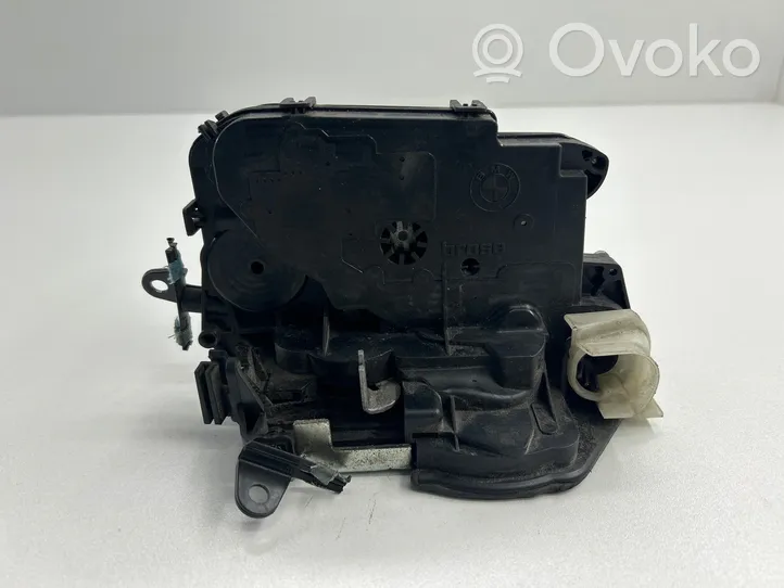 BMW 3 E90 E91 Etuoven lukko 7229471