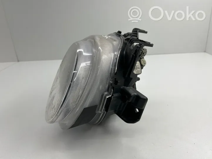 Nissan Juke I F15 Lampa przednia 89909532