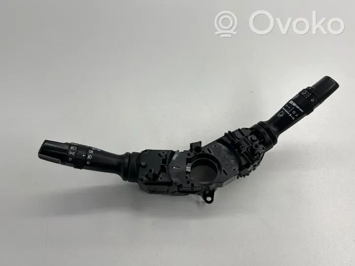 KIA Sorento Leva/interruttore dell’indicatore di direzione e tergicristallo 934102P630