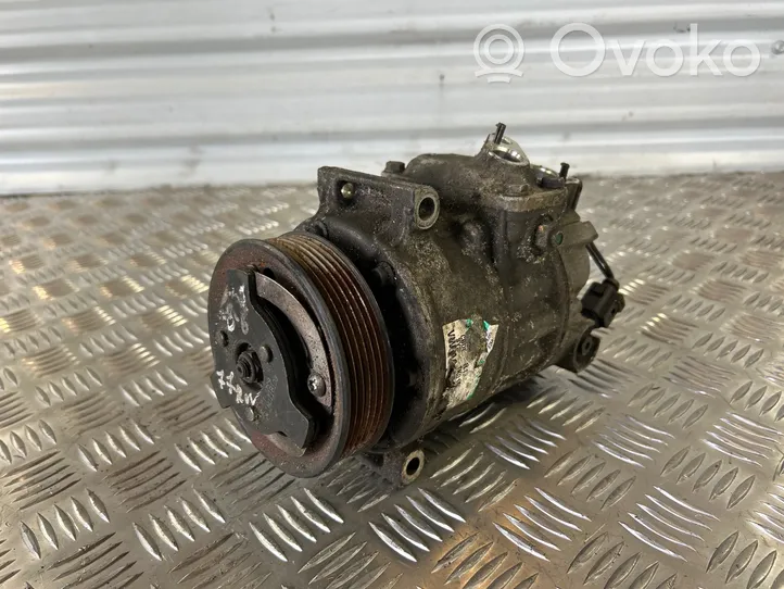 Volkswagen Touran I Ilmastointilaitteen kompressorin pumppu (A/C) 1k0820803s