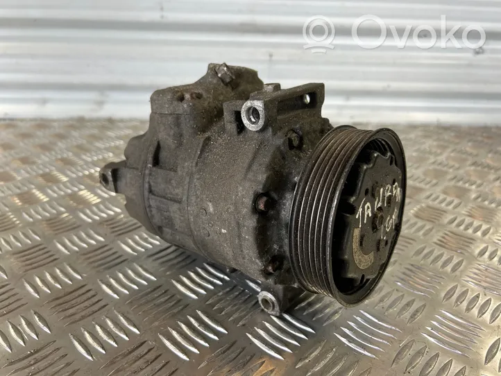 Volkswagen Touran I Ilmastointilaitteen kompressorin pumppu (A/C) 1K0820803F