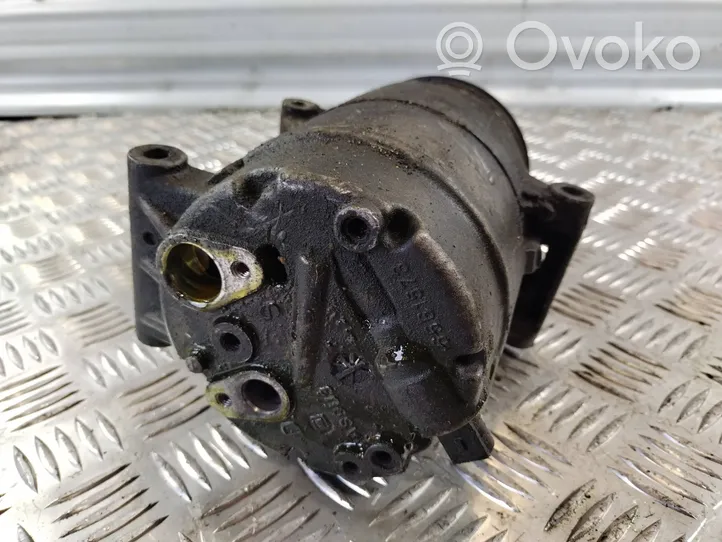 Renault Espace IV Air conditioning (A/C) compressor (pump) 8200067915