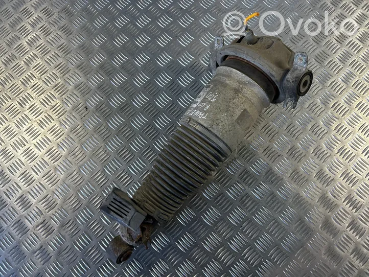 Volkswagen Touareg I Amortisseur de suspension pneumatique 7L6512022E