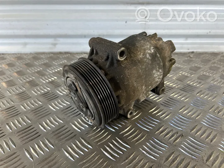 Renault Scenic II -  Grand scenic II Air conditioning (A/C) compressor (pump) 