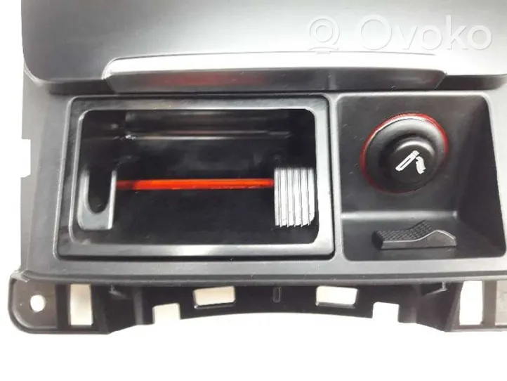 Audi A4 Allroad Popielniczka przednia tunelu środkowego 8K0857951