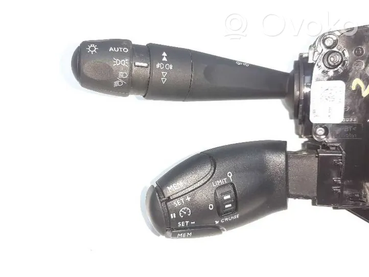 Peugeot 2008 II Stūres drošības spilvens 98369240ZD00