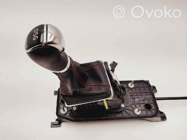Skoda Octavia Mk3 (5E) Drążek zmiany biegów 5Q1713025