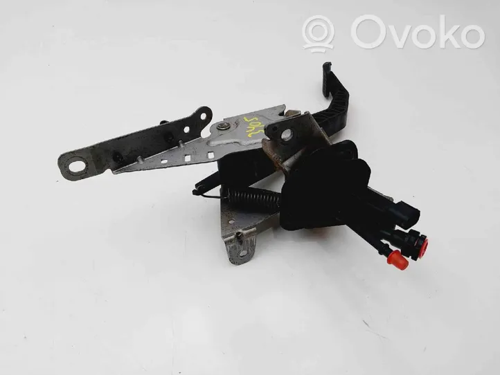 Ford Focus Clutch pedal BV617B633RD