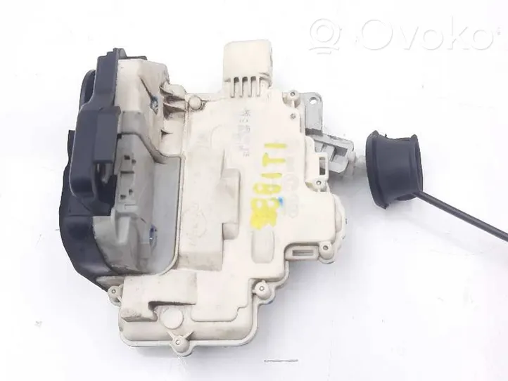 Audi A6 S6 C6 4F Etuoven lukko JA64F0839015