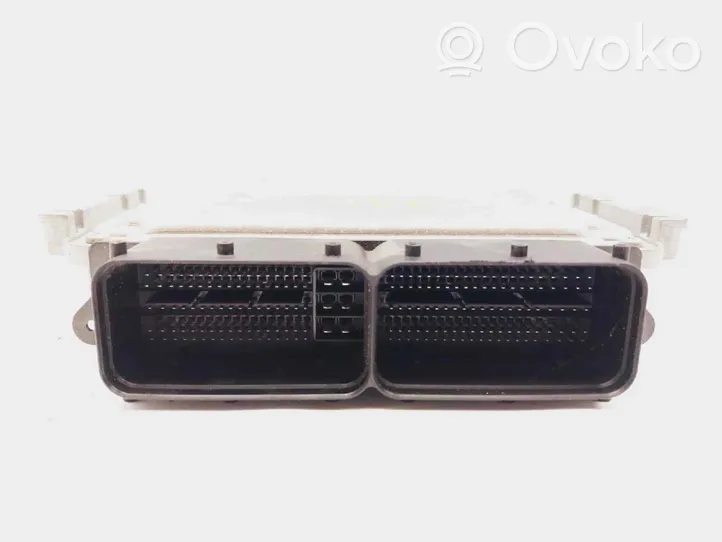 KIA Carens III Sterownik / Moduł ECU 0281032241