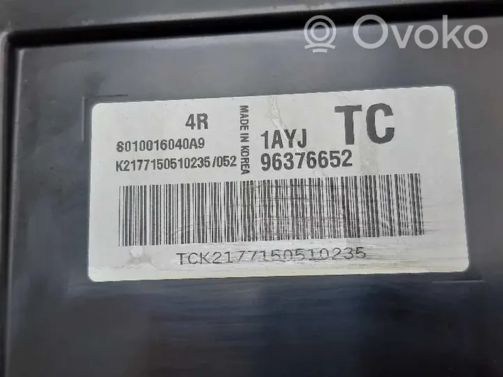 Chevrolet Aveo Calculateur moteur ECU 96376652