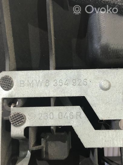 BMW 3 E46 Priekinių vietų apšvietimo žibintas 8364926