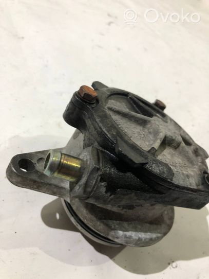 BMW 7 E38 Vacuum pump 96110886