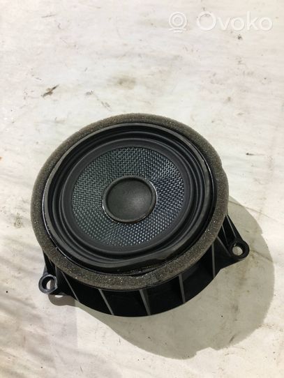 BMW X5 F15 Subwoofer-bassokaiutin 9286368