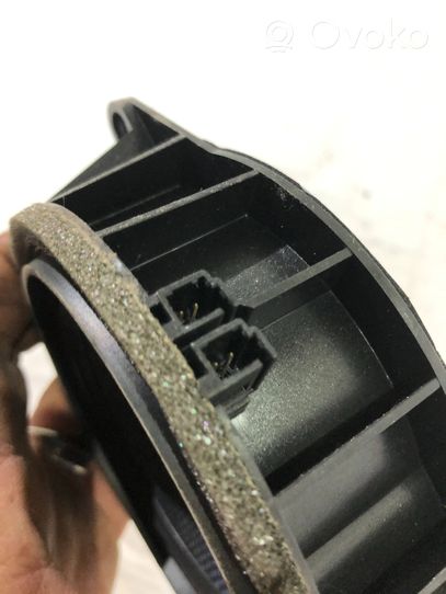 BMW X5 F15 Subwoofer-bassokaiutin 9286368