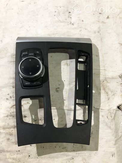 BMW X5 F15 Console centrale, commande de multimédia l'unité principale 9320288