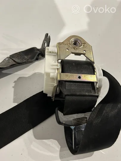 Volkswagen PASSAT B6 Rear seatbelt 33059771