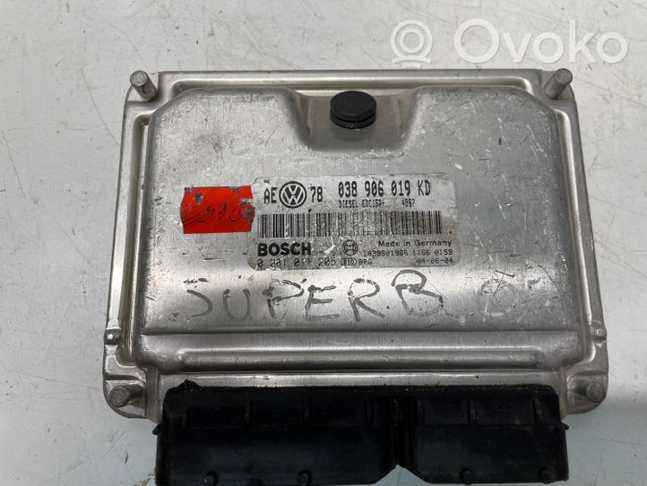 Skoda Rapid (NH) Calculateur moteur ECU 038906019KD