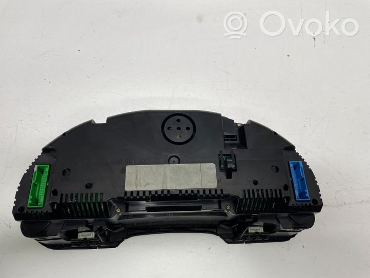 Audi A4 S4 B6 8E 8H Tachimetro (quadro strumenti) 8E0920900E