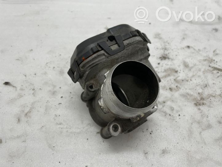 Ford Fiesta Variklio gesinimo sklendė V29039645