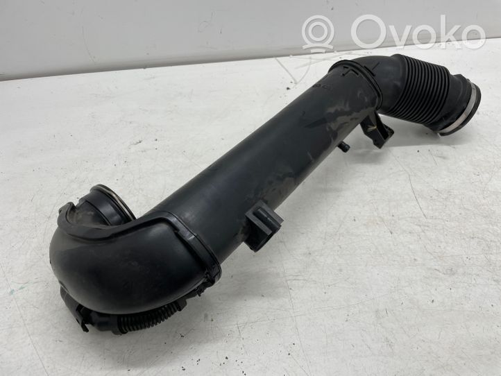 BMW X1 F48 F49 Air intake duct part 8511377