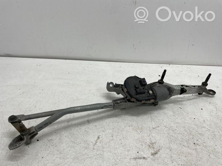 Mercedes-Benz C W204 Tringlerie et moteur d'essuie-glace avant A2048201040