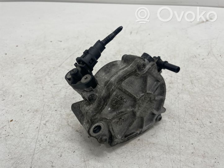 Opel Grandland X Alipainepumppu 9804021880