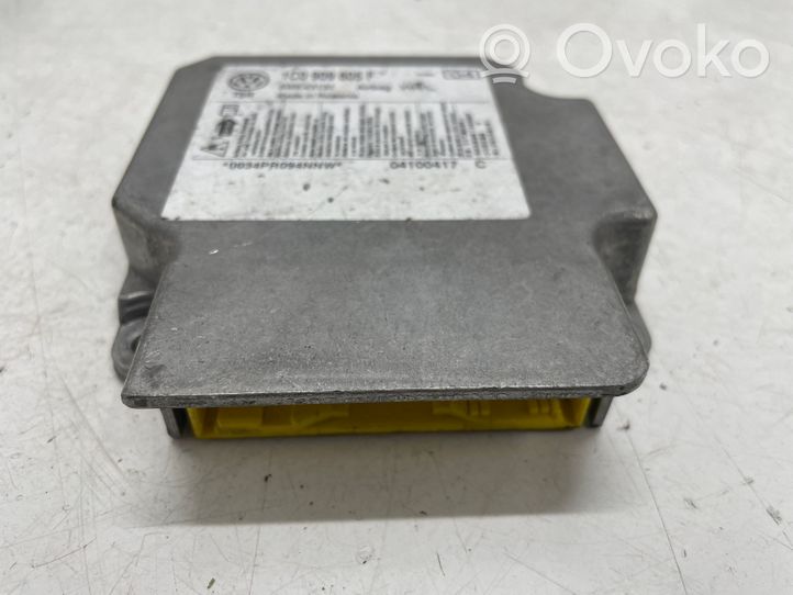 Skoda Fabia Mk3 (NJ) Module de contrôle airbag 1C0909605F