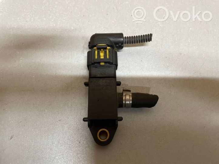 Opel Astra J Czujnik położenia wału korbowego 55566186