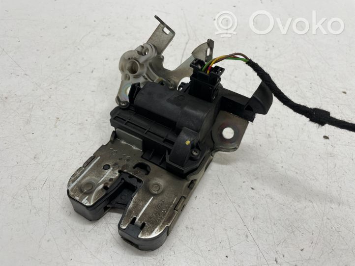 Audi A4 S4 B9 Serrure de loquet coffre 3G0827503A