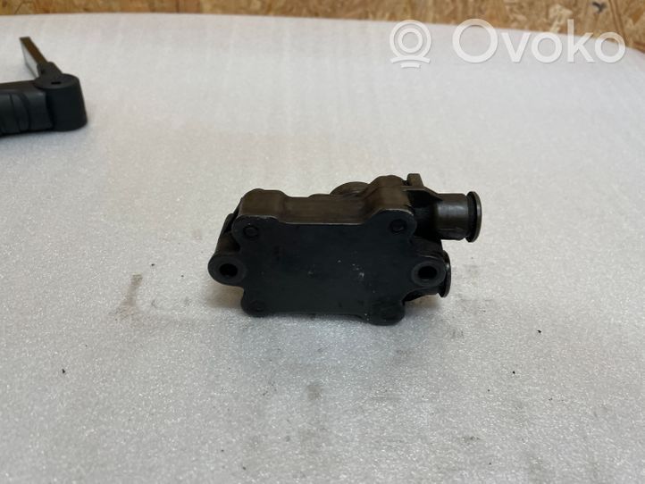 Mercedes-Benz E W210 Pompe à carburant A6110900250