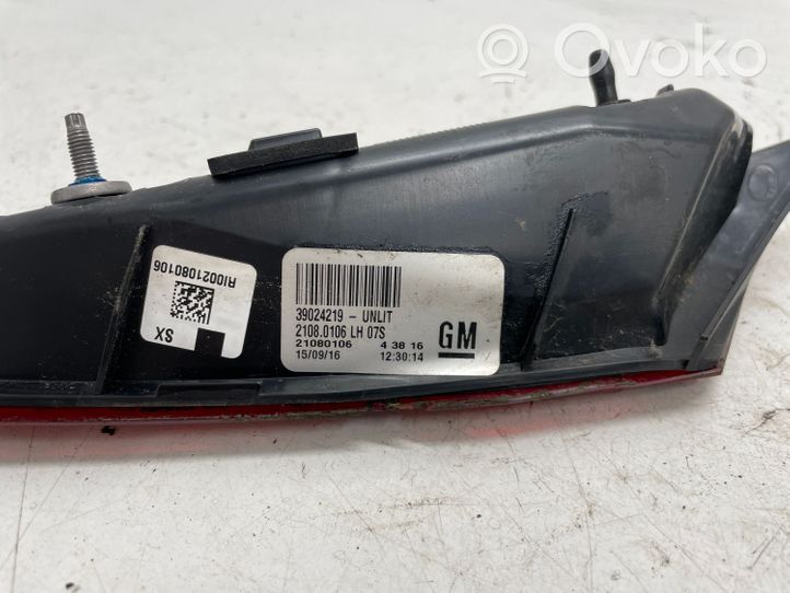 Opel Insignia A Luci posteriori del portellone del bagagliaio 39024219