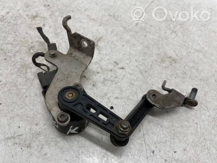 BMW 5 G30 G31 Sensore di livello faro/fanale 6870000