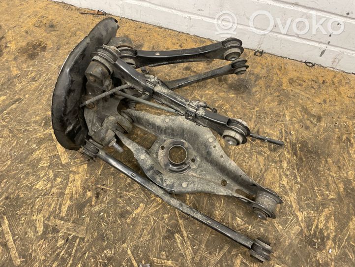 BMW 1 F20 F21 Set del kit di montaggio della sospensione posteriore 6792519